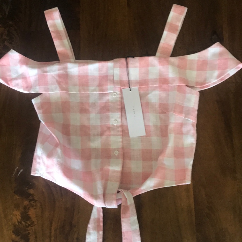 NWT THE ROOM by ark & co pink check crop top small